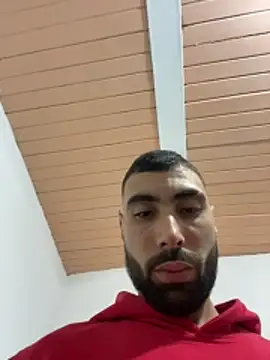 Snapshot of macg96 chatting on 12.20.25 macg96 online show from 12.20.25