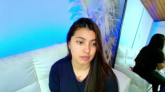 Rebeca Williams  online show from 02.26.25