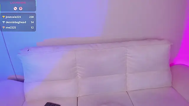 Rebeca Williams  online show from 11.20.25