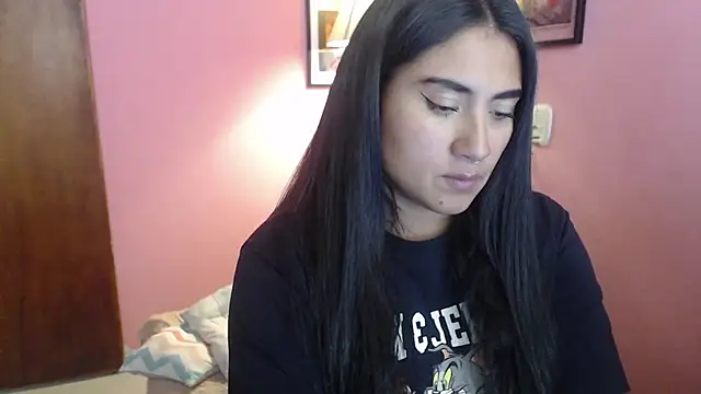 bunnyemilyrose36 online show from 01.06.26