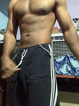 Snapshot of Vampire_xoxo chatting on 12.05.24 Vampire xoxo online show from 12.05.24