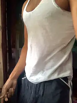 Snapshot of Vampire_xoxo chatting on 02.04.25 Vampire xoxo online show from 02.04.25