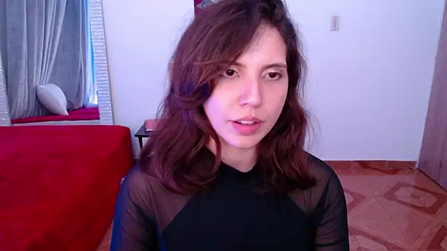 Snapshot of Sigrid- chatting on 03.22.25 Sigrid- online show from 03.22.25