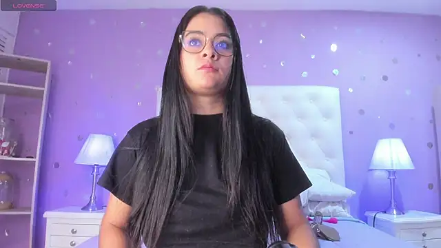 scarlette 15  online show from 03.18.26