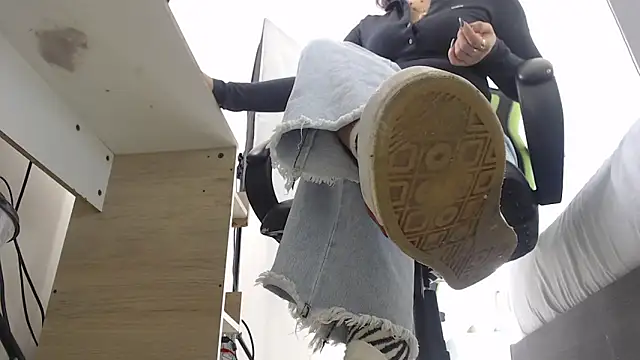 alma fenix online show from 02.22.25