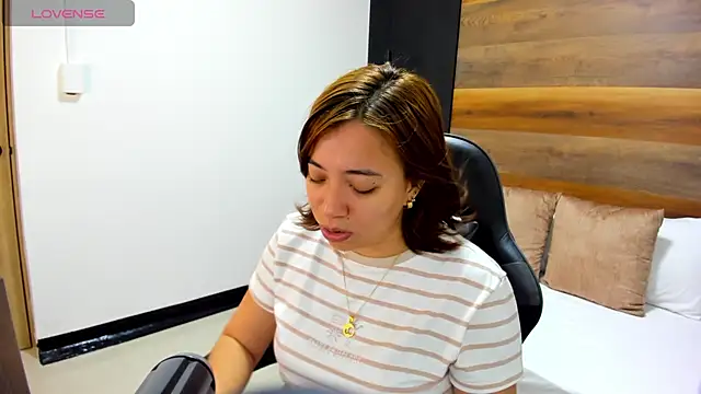 alma fenix online show from 09.23.25