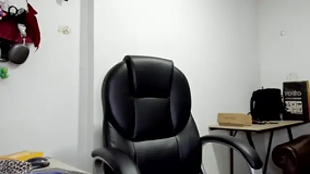 alma fenix online show from 04.15.26