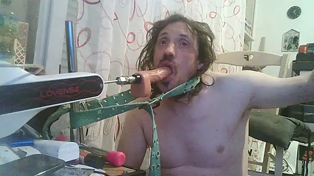 cyril020202 online show from 04.11.26