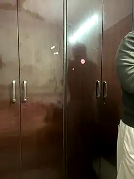 John desihunk online show from 12.19.25