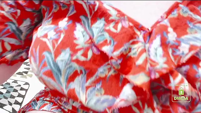 Snapshot of cute_and_hot chatting on 02.02.25 cute and hot online show from 02.02.25