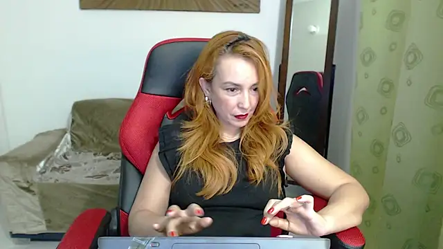 Snapshot of anitazarova chatting on 01.03.25 anitazarova online show from 01.03.25