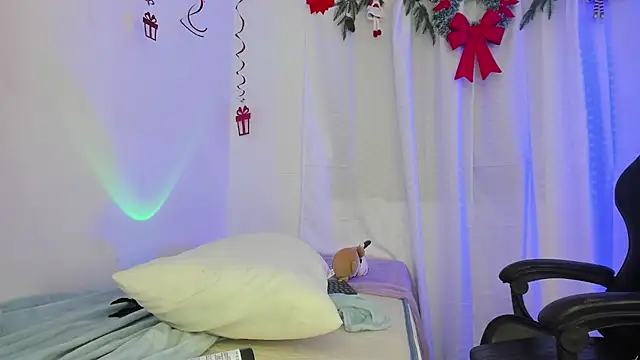 Lia Petite1 online show from 01.09.25