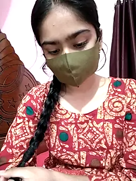 Arisha- online show from 10.25.25