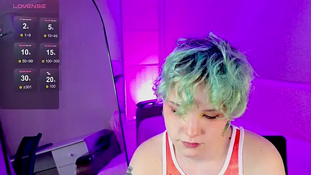 Snapshot of School_Love chatting on 01.27.25 School Love online show from 01.27.25