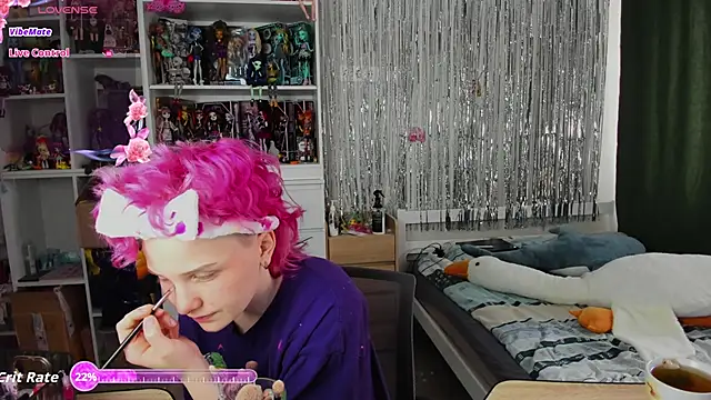 School Love online show from 04.08.26