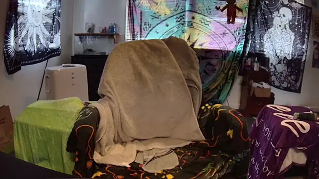 Snapshot of bigcocksmallmouth1 chatting on 01.11.25 bigcocksmallmouth1 online show from 01.11.25