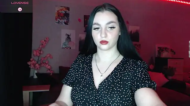 Fluffy Tiffy online show from 02.27.25