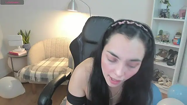  BellaEvans  online show from 04.09.26