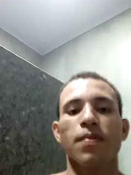 Snapshot of jhonmenas14 chatting on 12.15.25 jhonmenas14 online show from 12.15.25