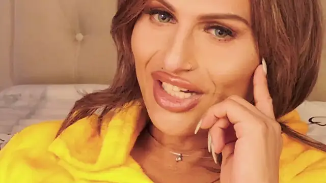 xprettysmilex online show from 12.18.24