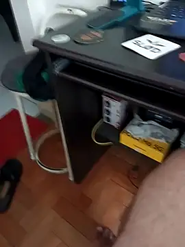 Snapshot of lobomisterioso13 chatting on 12.10.24 lobomisterioso13 online show from 12.10.24