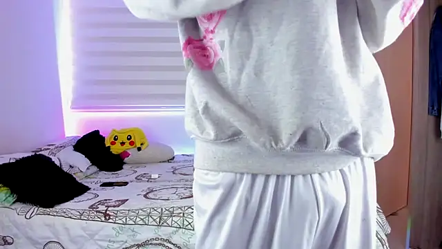 aldrinwhite online show from 09.15.25