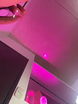 hally berry     online show from 03.29.26