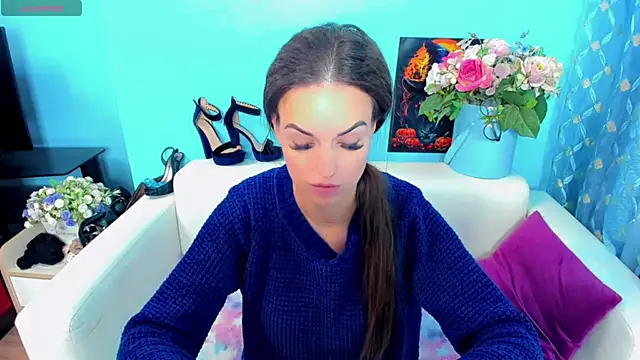 LindaaLu online show from 10.09.25