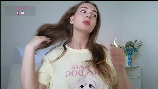 chloi hes online show from 07.12.26