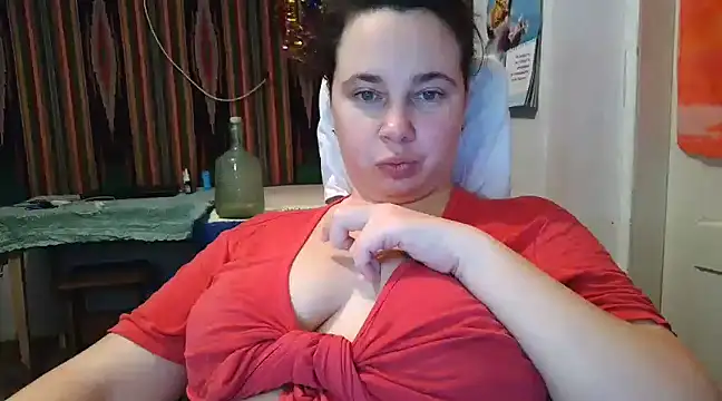 Cora Maro online show from 03.05.25