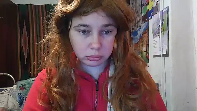 Cora Maro online show from 09.17.25