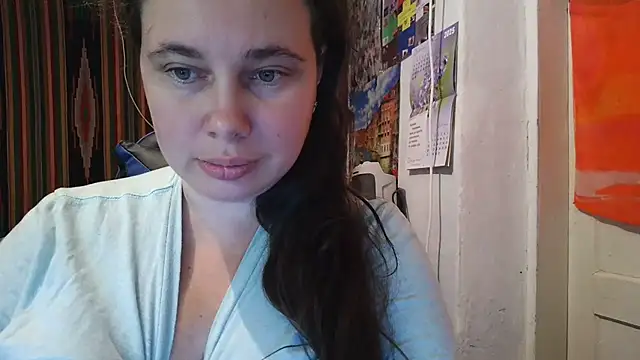 Cora Maro online show from 10.01.25