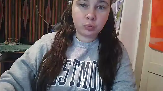 Cora Maro online show from 10.06.25