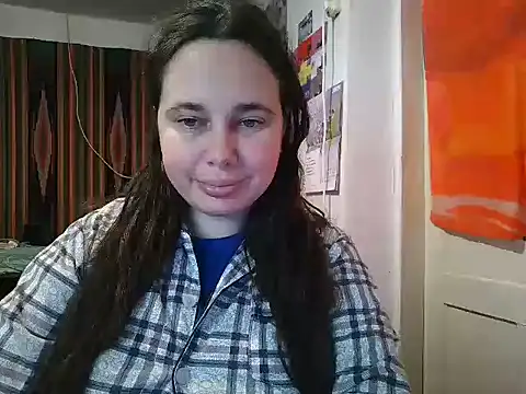 Cora Maro online show from 10.12.25