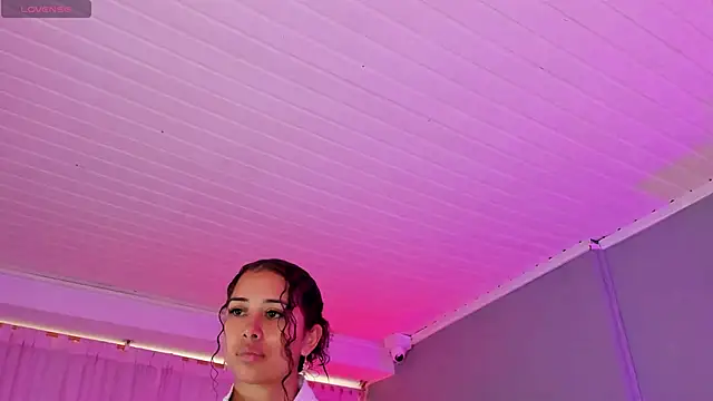 Snapshot of Ammy_nova chatting on 04.16.26 Ammy nova online show from 04.16.26