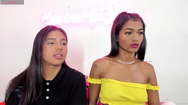 Snapshot of BarbieHotLaura chatting on 03.13.25 BarbieHotLaura online show from 03.13.25