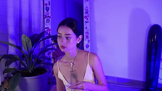 salome-brown online show from 04.11.26