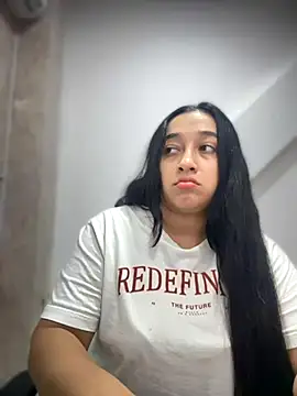 cata megan online show from 11.25.25