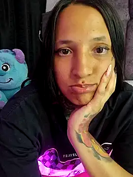 Snapshot of Nicole420squirt chatting on 01.15.25 Nicole420squirt online show from 01.15.25