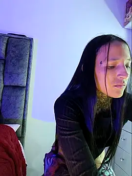 Snapshot of Nicole420squirt chatting on 03.04.25 Nicole420squirt online show from 03.04.25