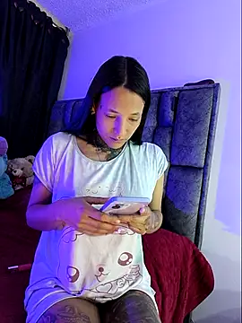 Snapshot of Nicole420squirt chatting on 03.07.25 Nicole420squirt online show from 03.07.25