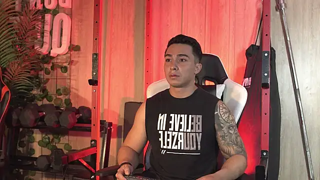 Ryan Hunt online show from 10.08.25