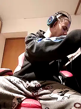 BigDickEnrg7195 online show from 12.08.24