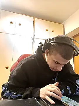 BigDickEnrg7195 online show from 02.05.25