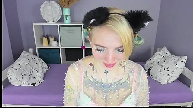 AnneTenet online show from 02.07.25