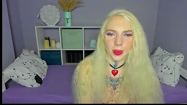 AnneTenet online show from 02.14.25