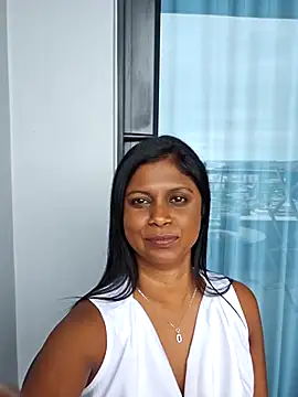 Snapshot of Sensual_indian7 chatting on 02.27.25 Sensual indian7 online show from 02.27.25