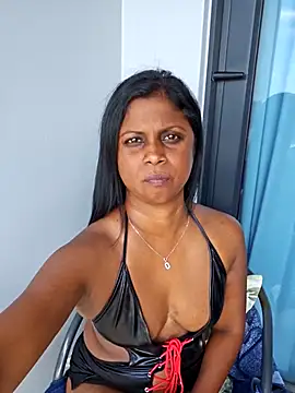 Snapshot of Sensual_indian7 chatting on 03.03.25 Sensual indian7 online show from 03.03.25