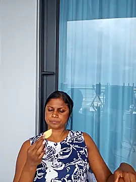 Snapshot of Sensual_indian7 chatting on 03.10.25 Sensual indian7 online show from 03.10.25