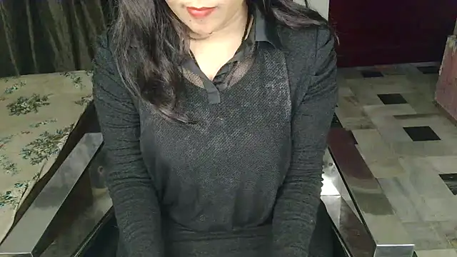 aarushi sharmaa online show from 11.21.25